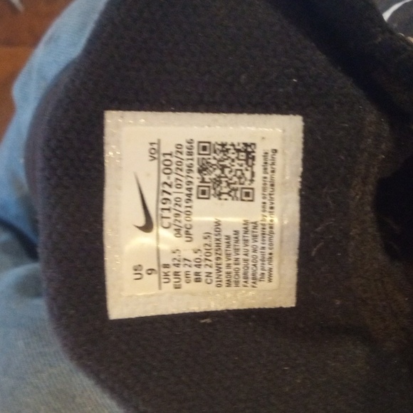 Black n white Nike, size 9 us, - Picture 3 of 4